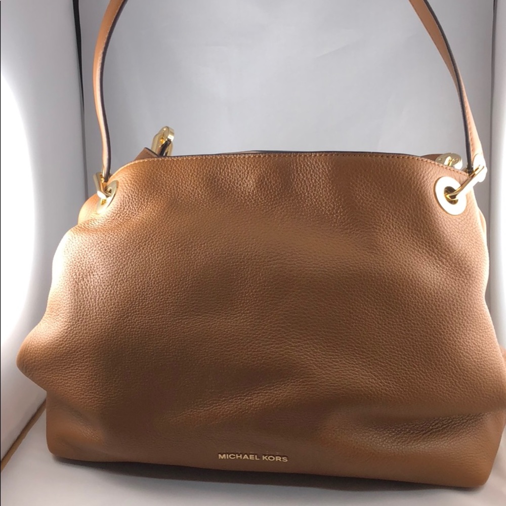 MICHAEL Michael Kors Raven Leather Shoulder Bag
